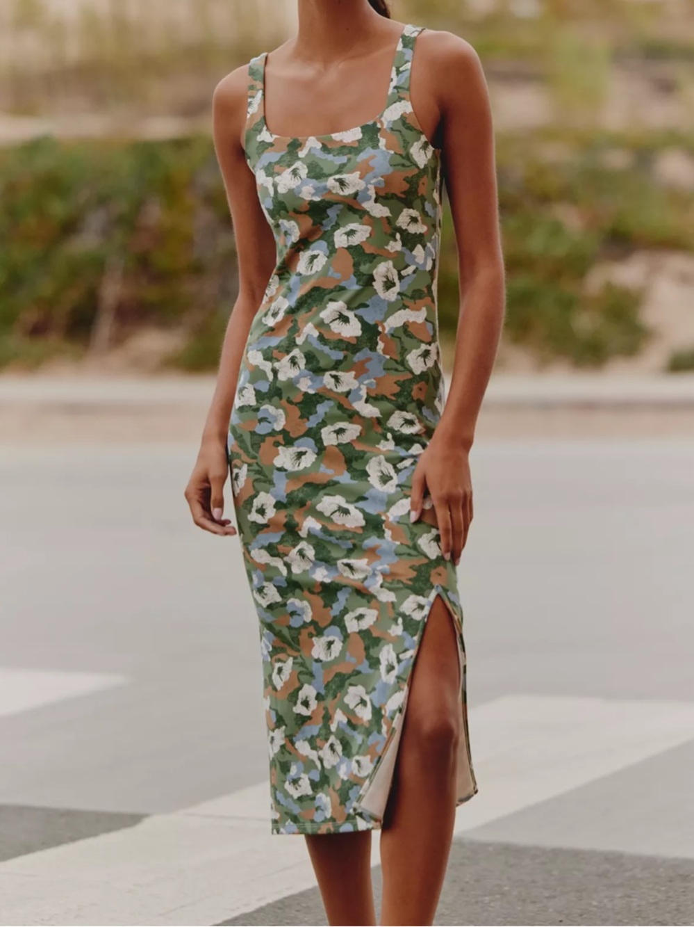Daily Practice Square-Neck Midi Dress in Waypoint Athleisure Size Medium